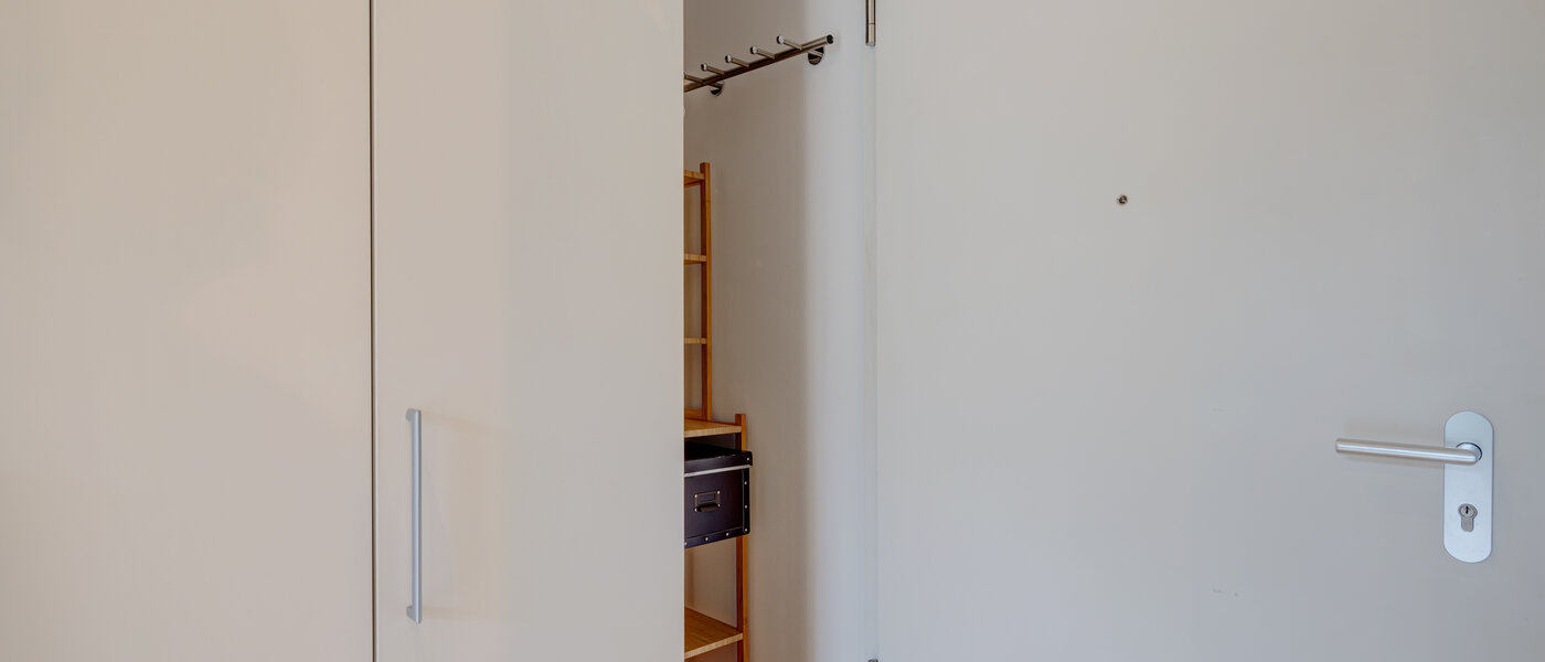 квартира München Schwabing 02 коридор 14107