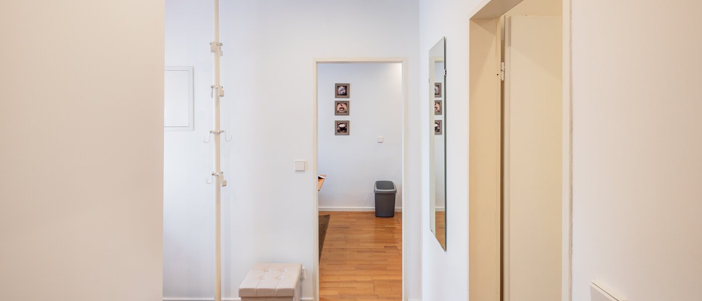 квартира München Forstenried 03 коридор 14109