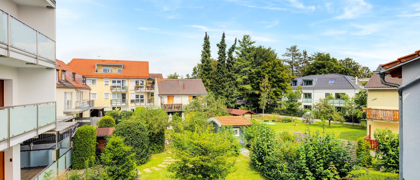 квартира München Forstenried 01 вид из окна 14109