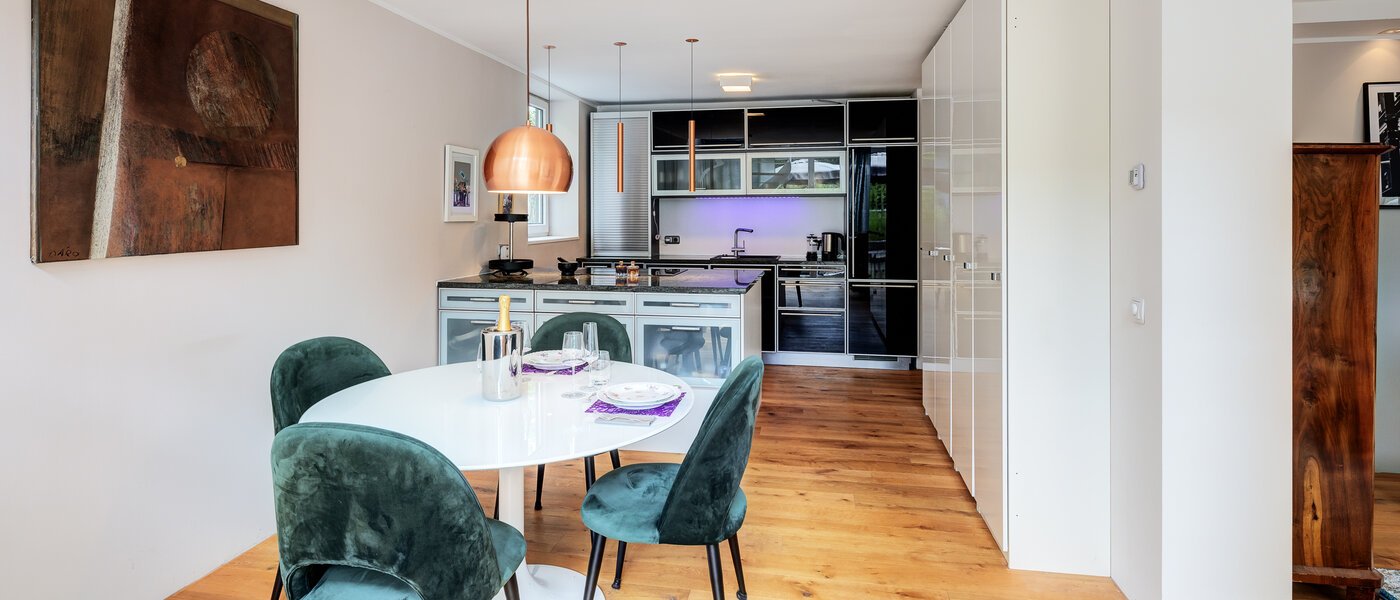 двухэтажная квартира München Solln 03 обеденная зона 14111