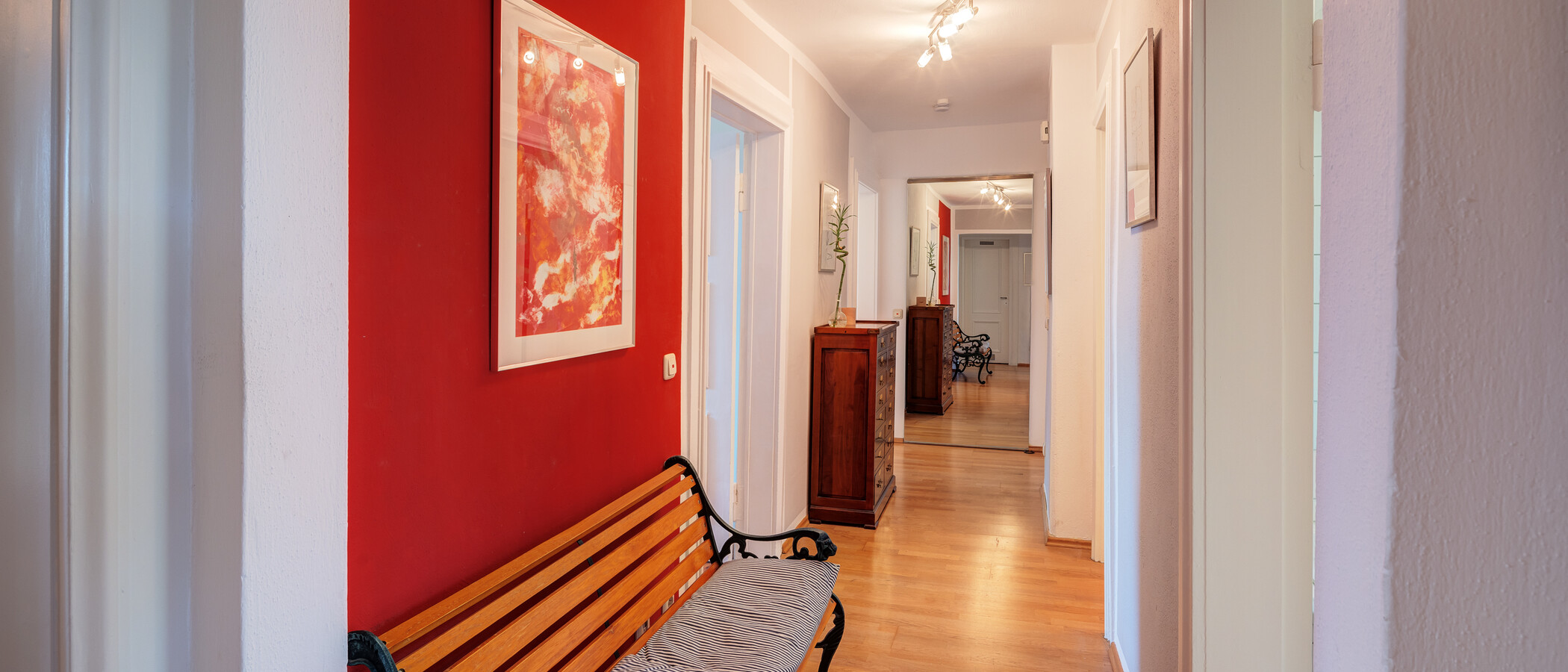 мансардная квартира München Neuhausen 01 коридор 14119