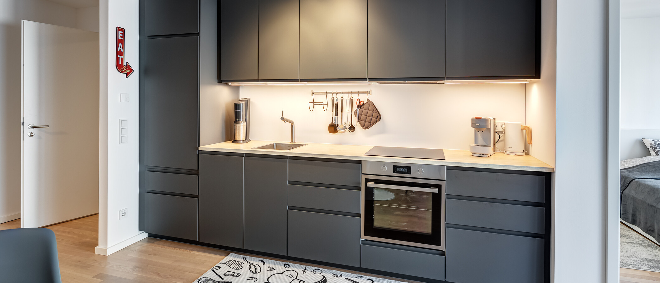 квартира München Neuhausen 01 кухня 14150