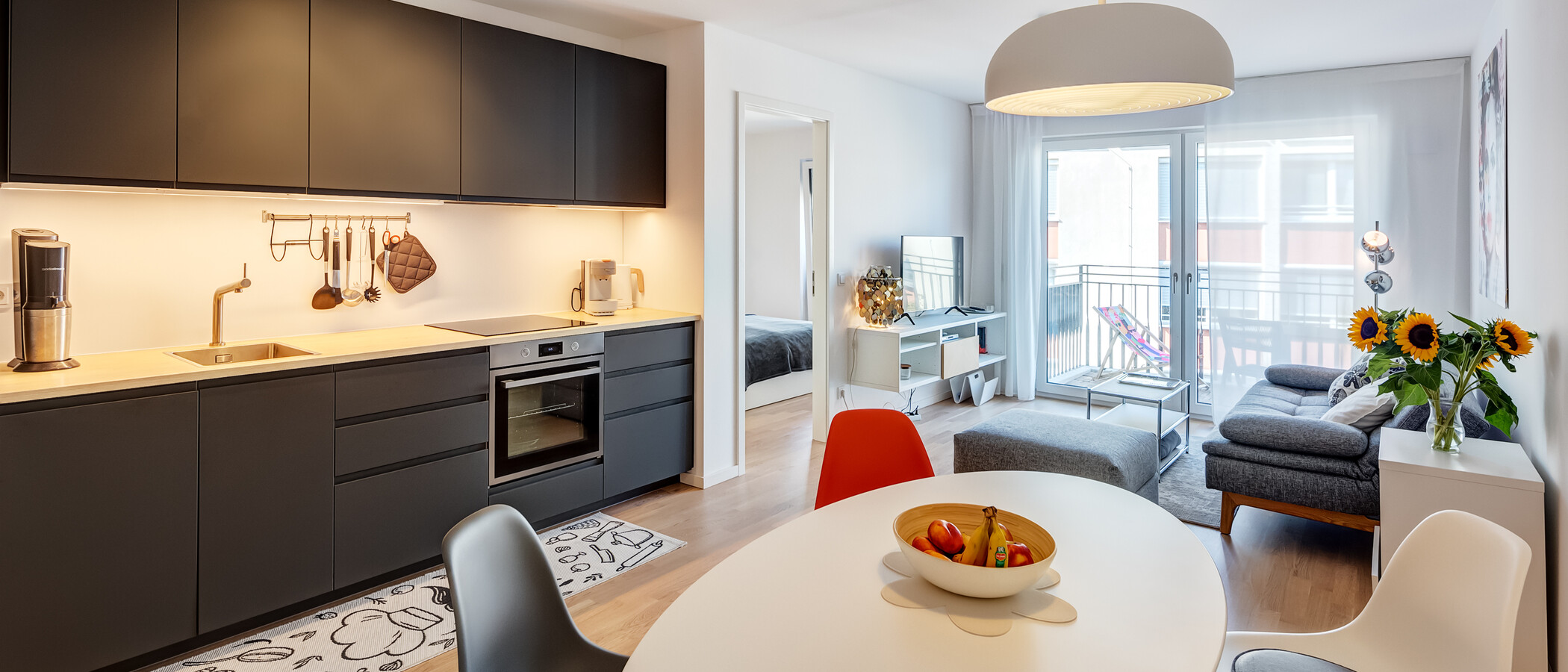 квартира München Neuhausen 01 жилое пространство 14150