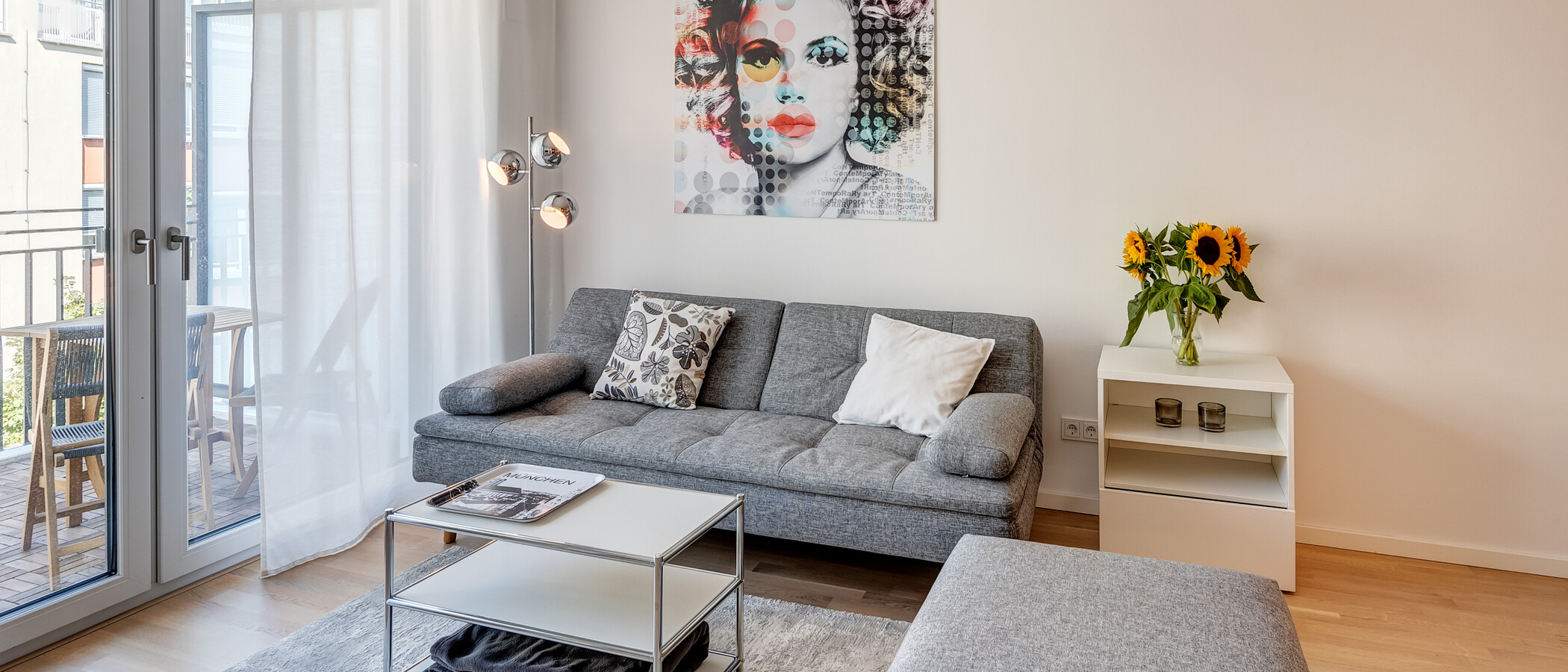 квартира München Neuhausen 03 жилое пространство 14150