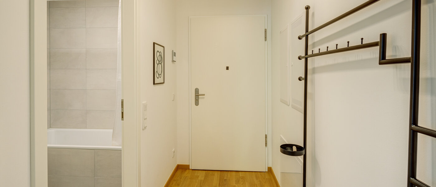 квартира München Obermenzing 01 коридор 14168