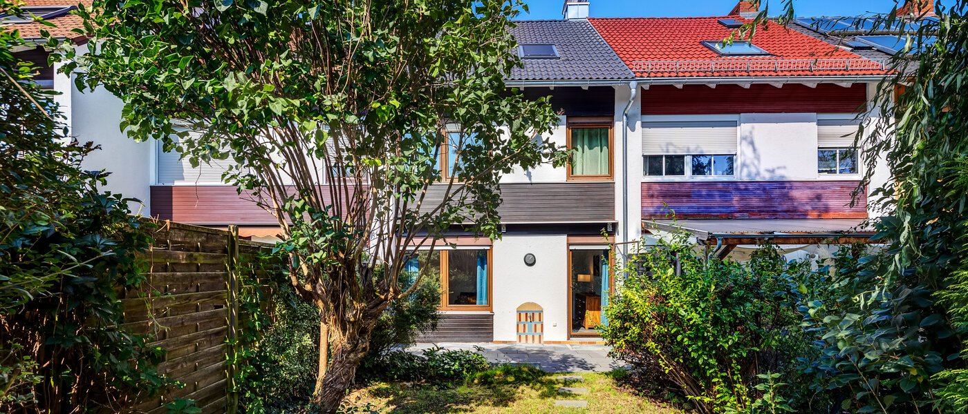 Таун-хаус Germering 02 сад 14170