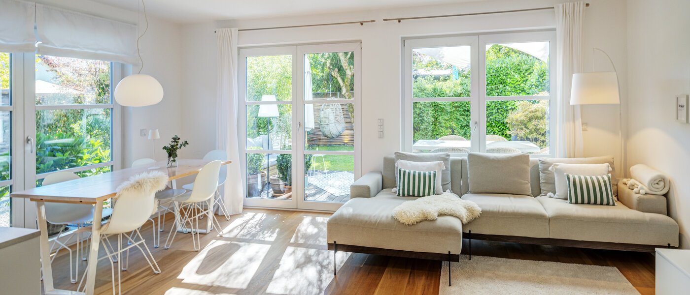 Половина двухквартирного жилого дома Ottobrunn 01 жилое пространство 14180