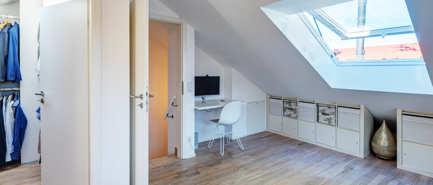 Половина двухквартирного жилого дома Ottobrunn 03 1-я спальная комната 14180