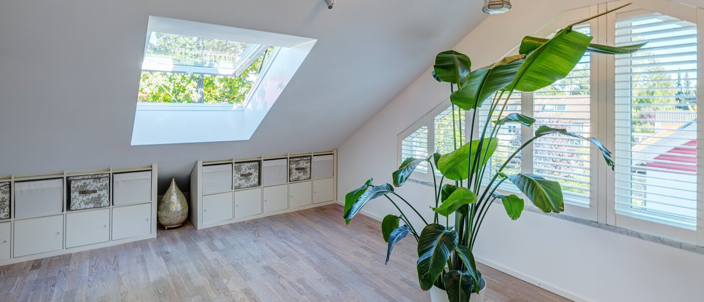 Половина двухквартирного жилого дома Ottobrunn 04 1-я спальная комната 14180