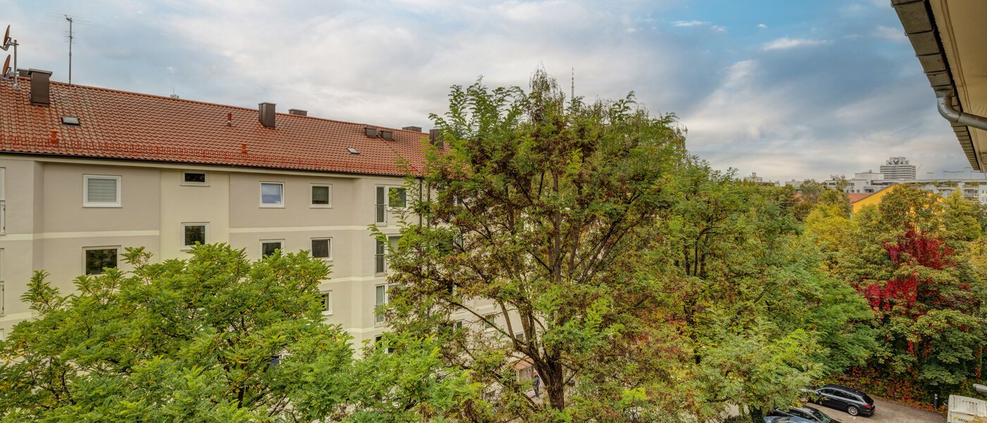 квартира München Schwabing-West 01 вид из окна 14190