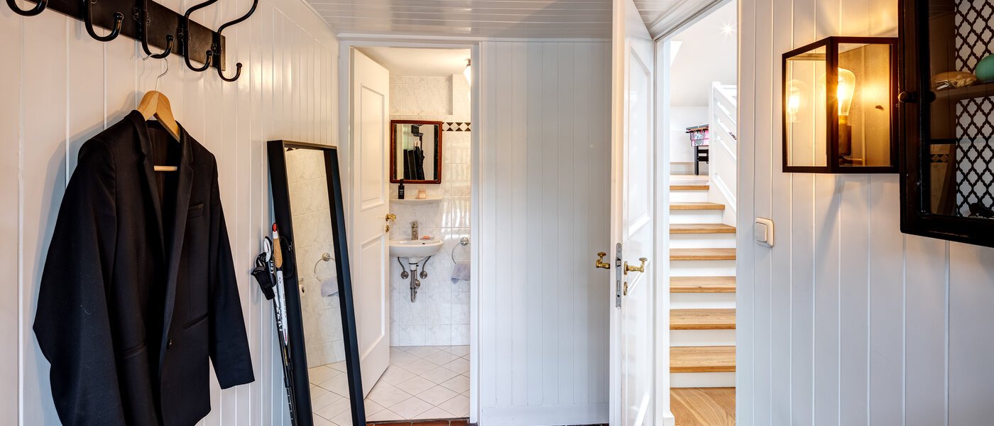 дом Berg am Starnberger See 02 коридор 14208