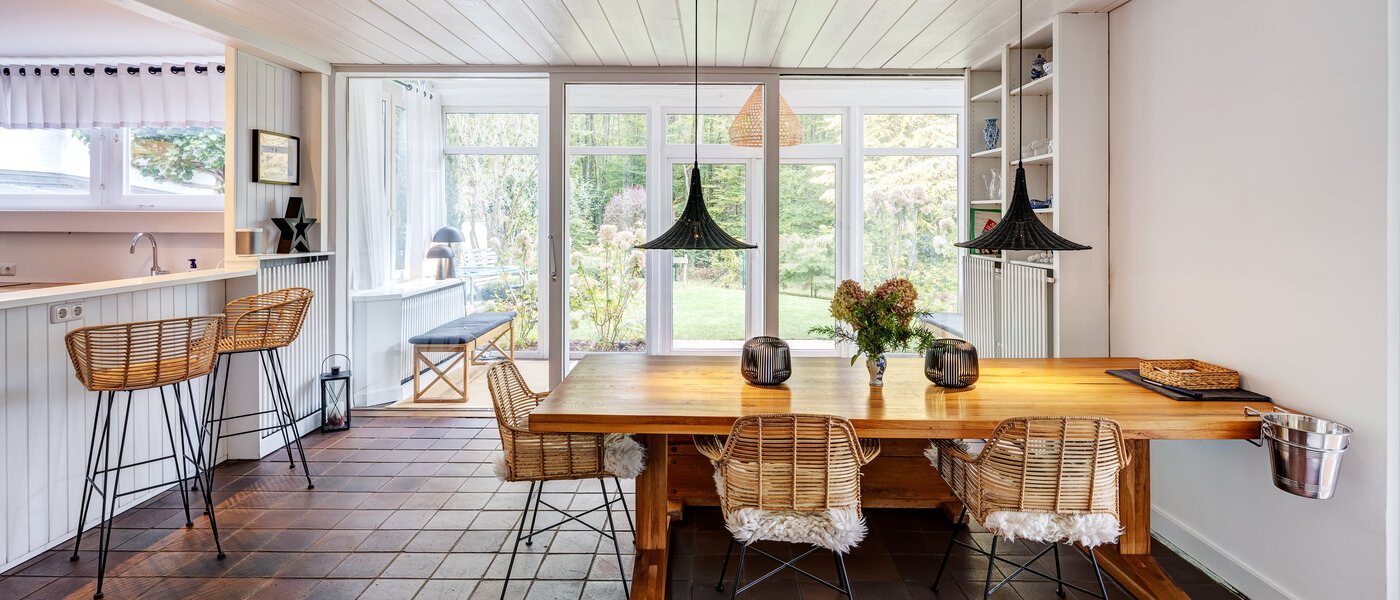 дом Berg am Starnberger See 01 обеденная зона 14208