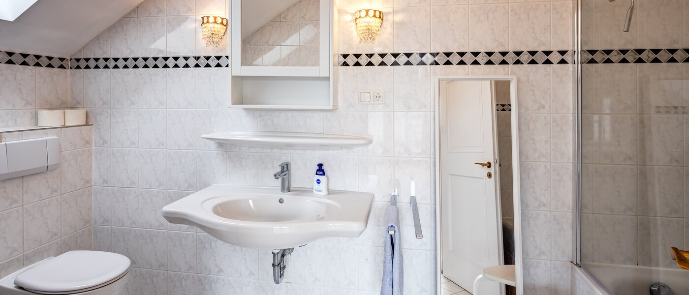 дом Berg am Starnberger See 02 1-я ванная комната 14208