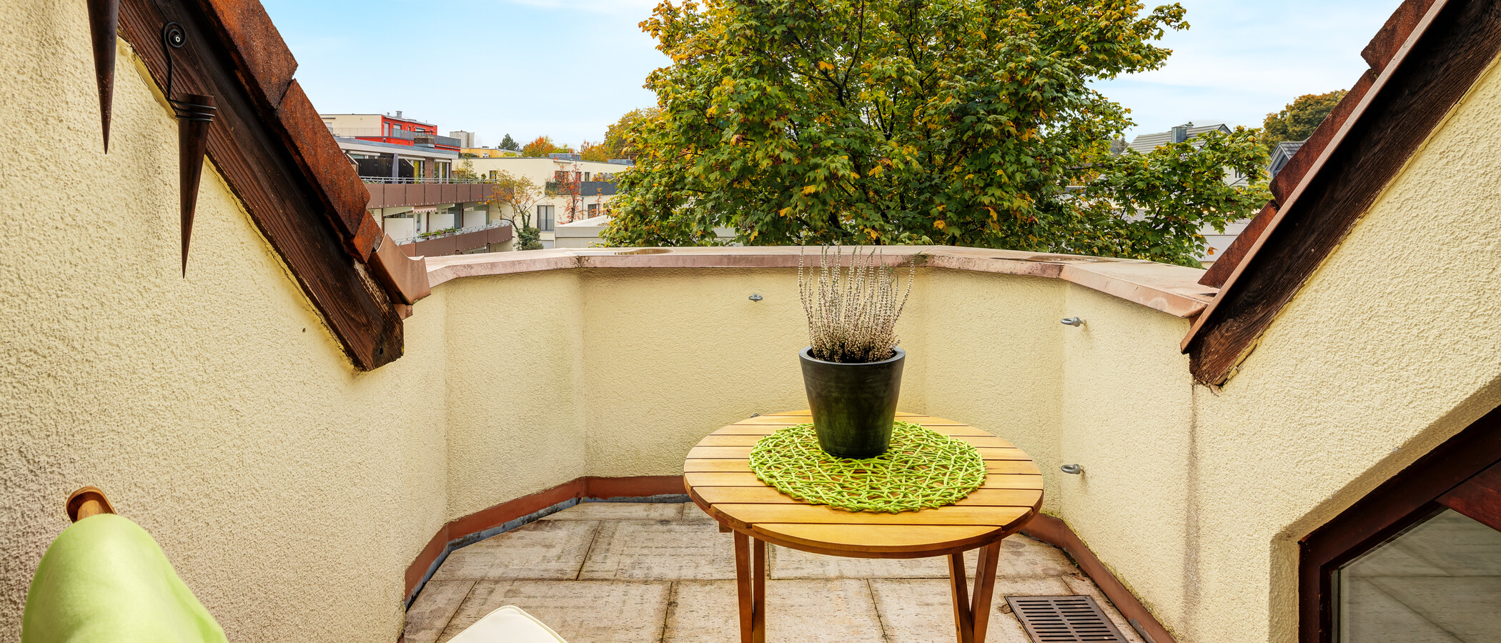 мансардная квартира München Großhadern 02 терраса с крышей 14211