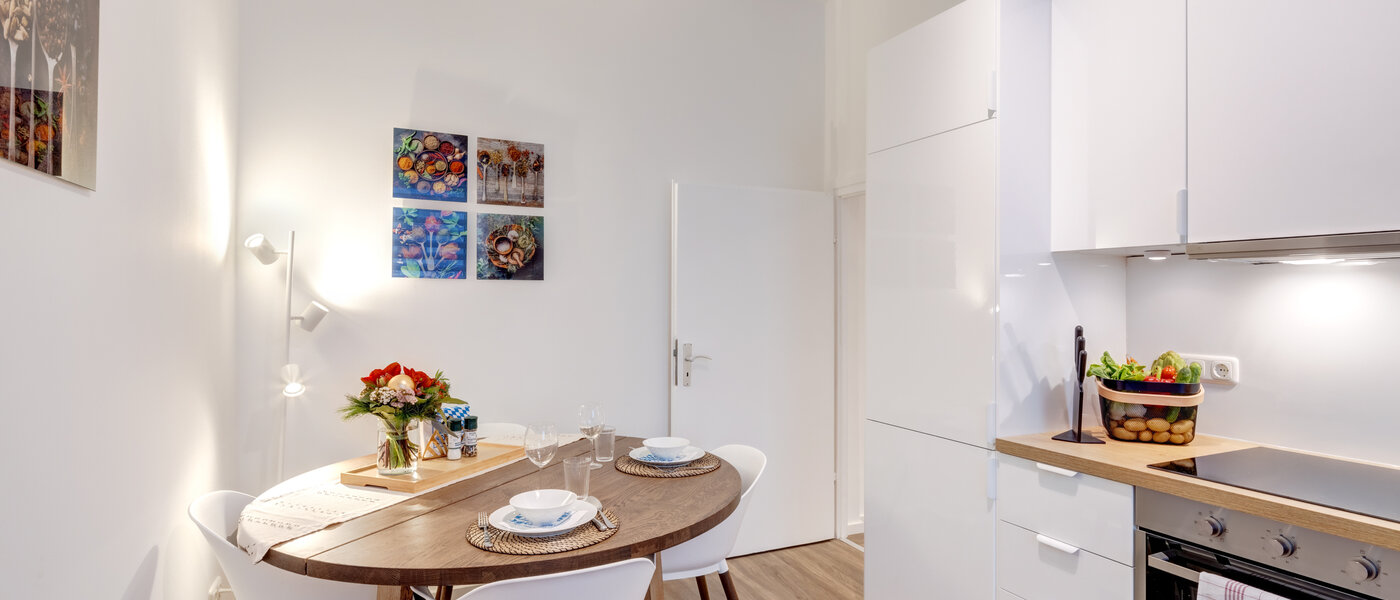 квартира München Lehel 01 кухня 14214