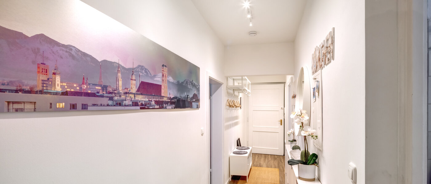 квартира München Lehel 01 коридор 14214