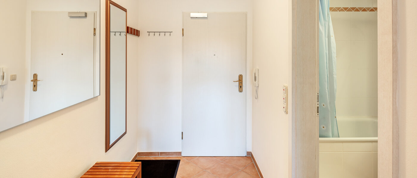 квартира München Harlaching 01 коридор 14232