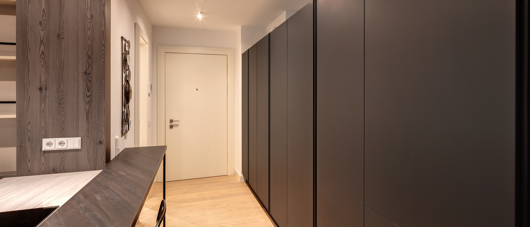 квартира München Maxvorstadt 01 коридор 14239