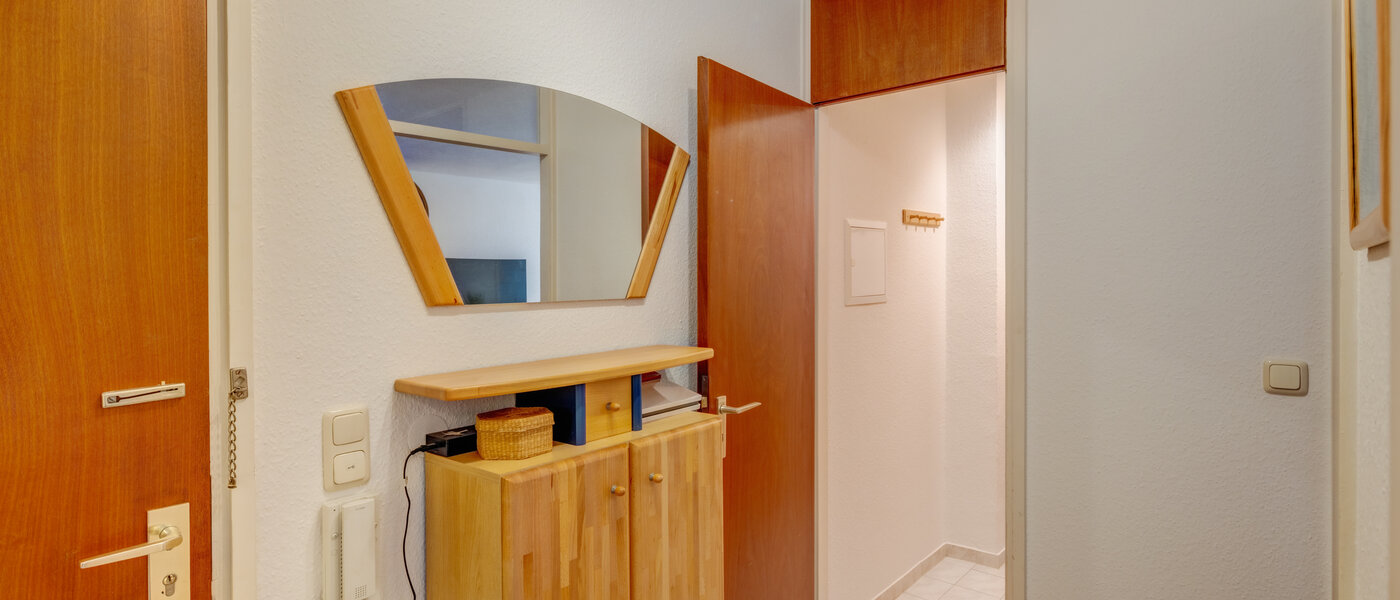 квартира München Milbertshofen 02 коридор 14242