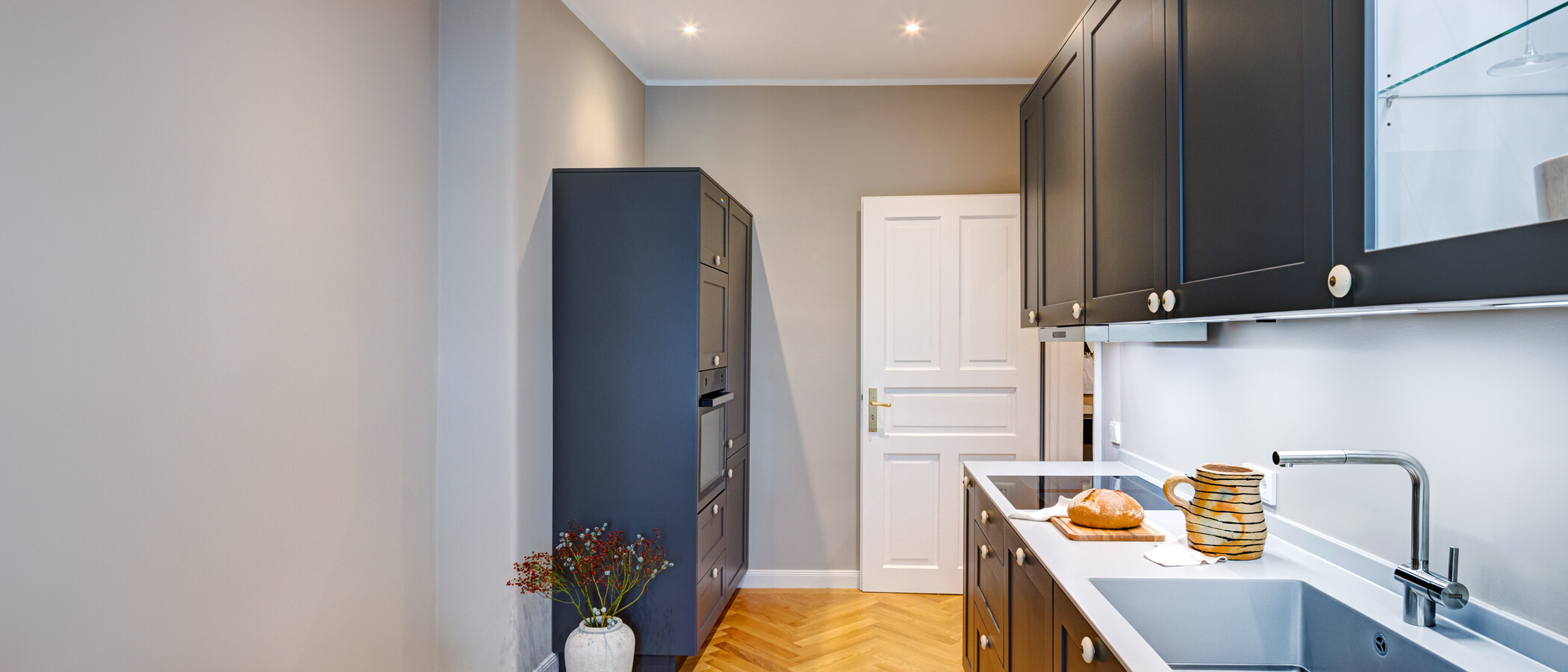квартира München Lehel 03 кухня 14254