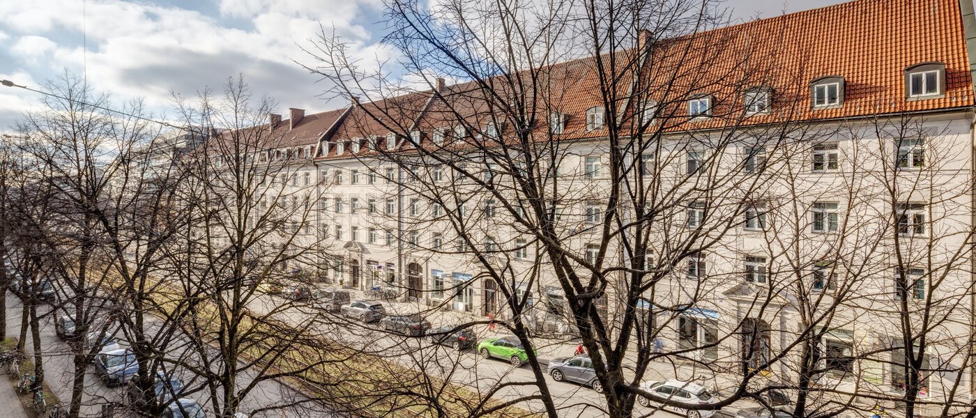 квартира München Schwabing-West 02 вид из окна 14298
