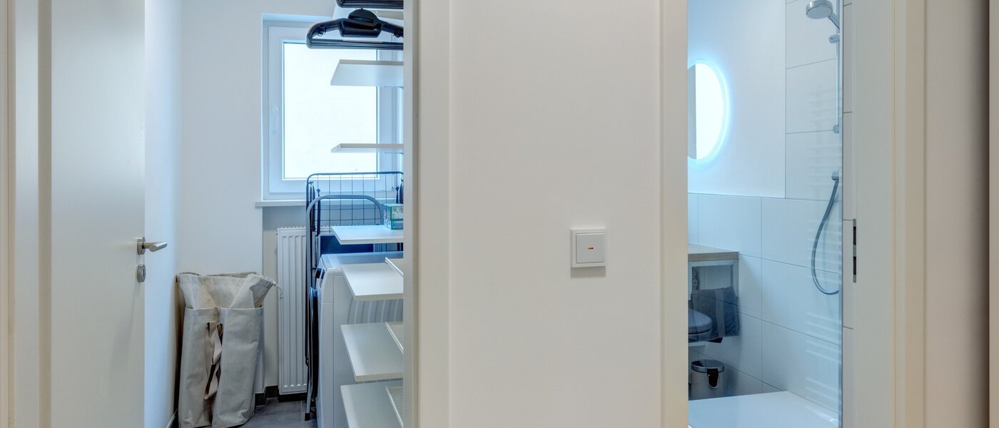 квартира München Neuhausen 03 коридор 14300