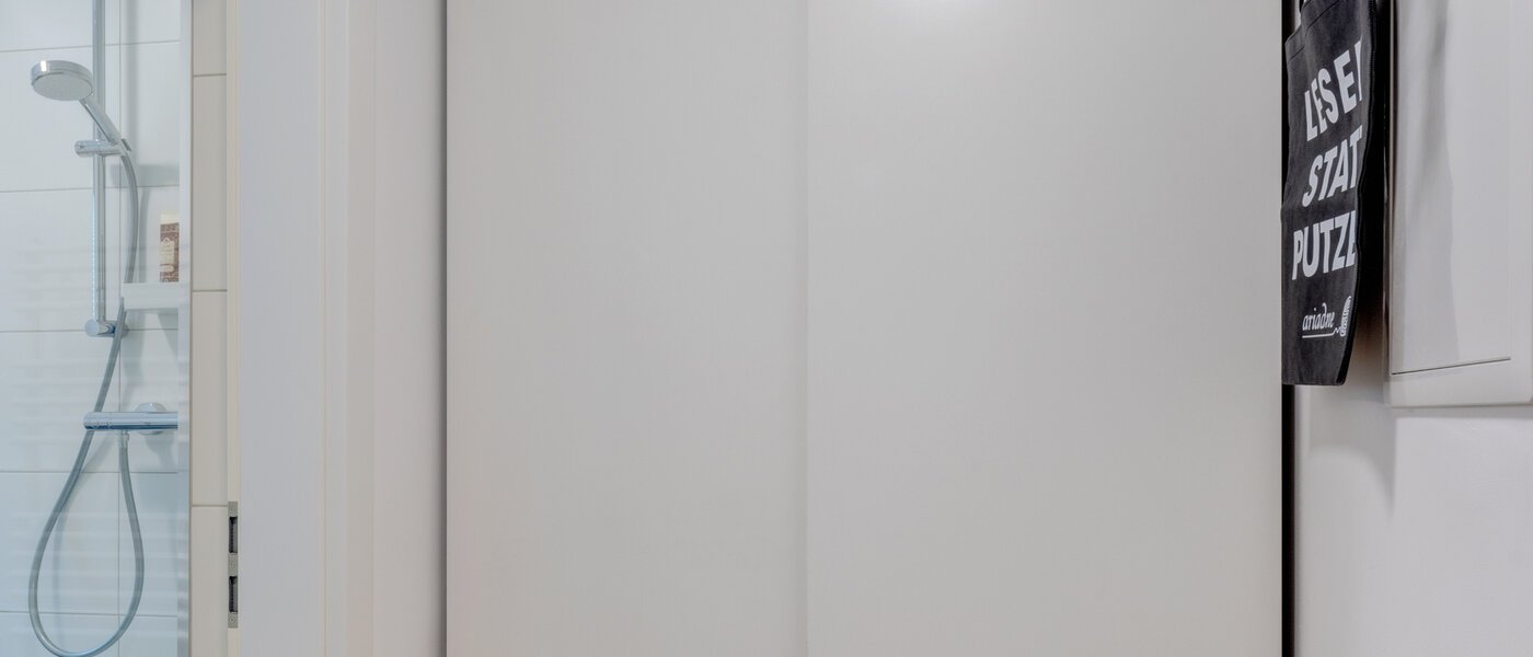 квартира München Neuhausen 04 коридор 14300