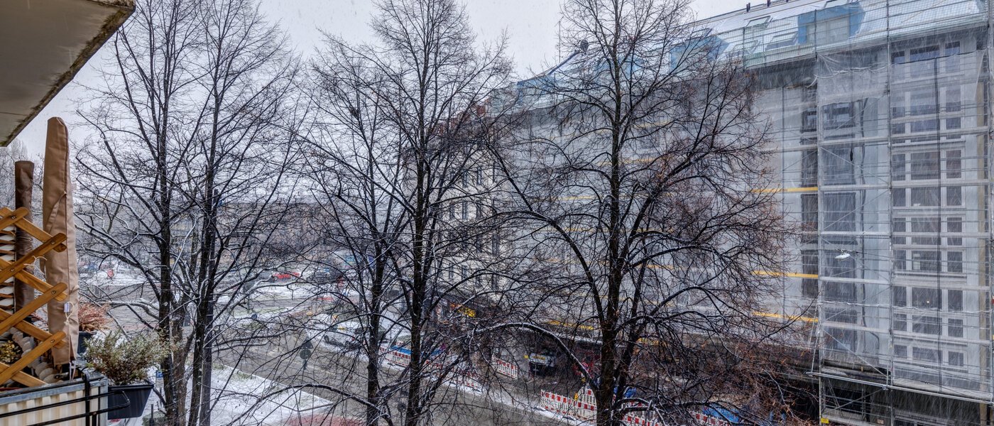 квартира München Neuhausen 02 вид из окна 14300