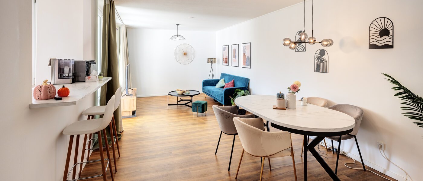 квартира München Oberföhring 03 жилое пространство 14301