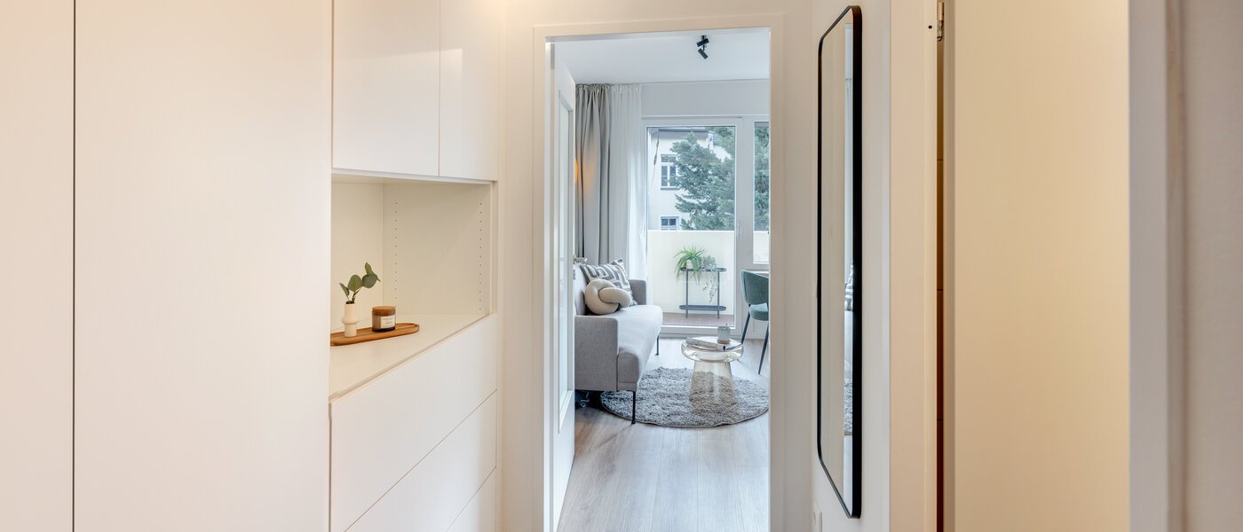 квартира München Schwabing-Nord (zw. Leopoldstraße & Englischen Garten) 01 коридор 14305