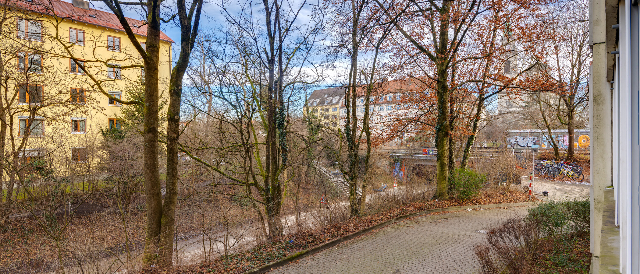 квартира München Sendling-Westpark 02 вид из окна 14307