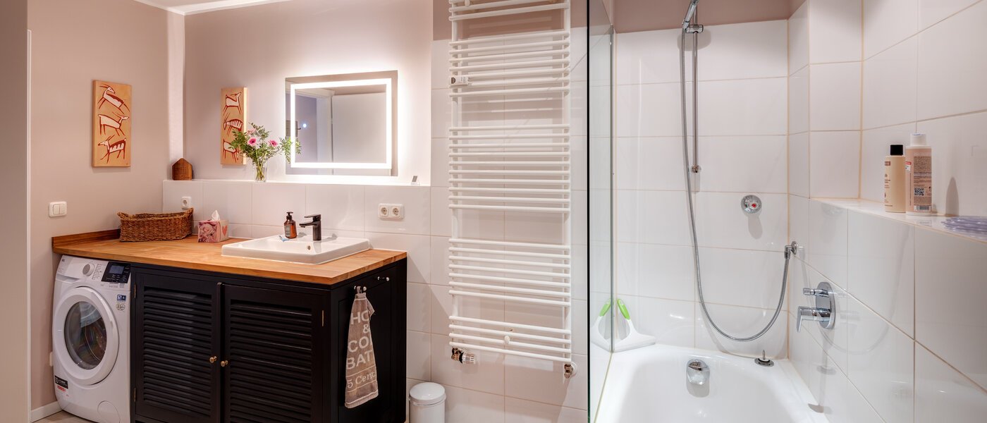 квартира München Schwabing - Alte Heide 03 ванная комната 14310