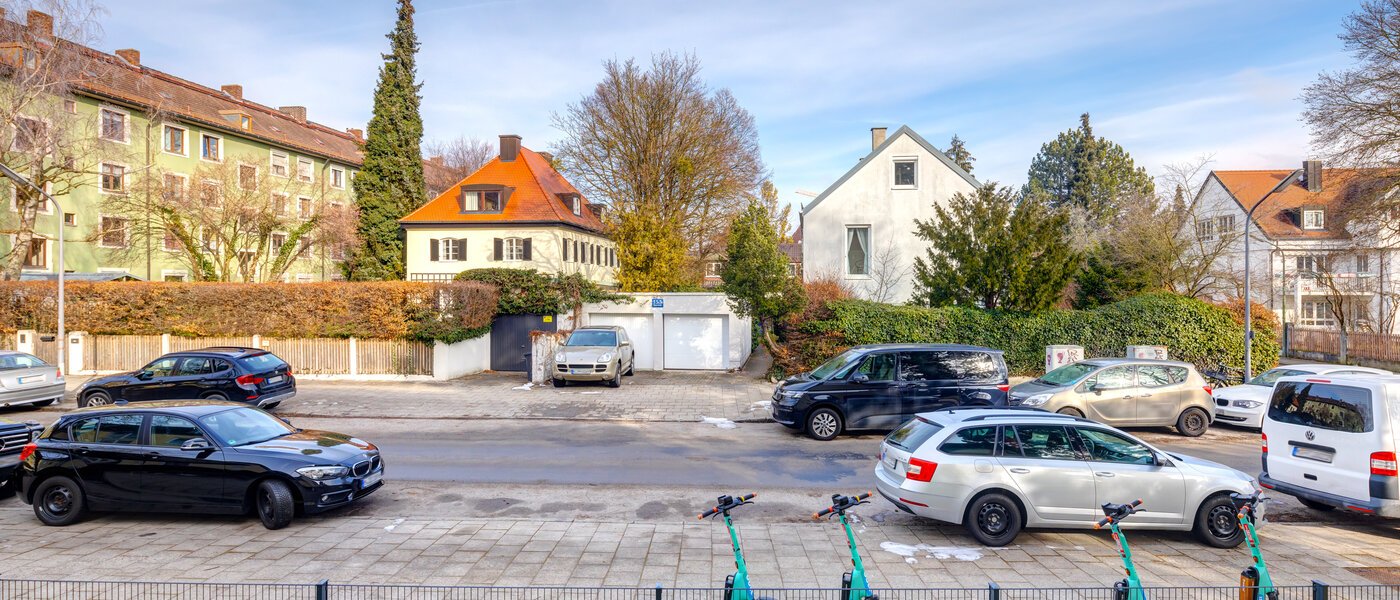 квартира München Schwabing - Alte Heide 03 вид из окна 14310