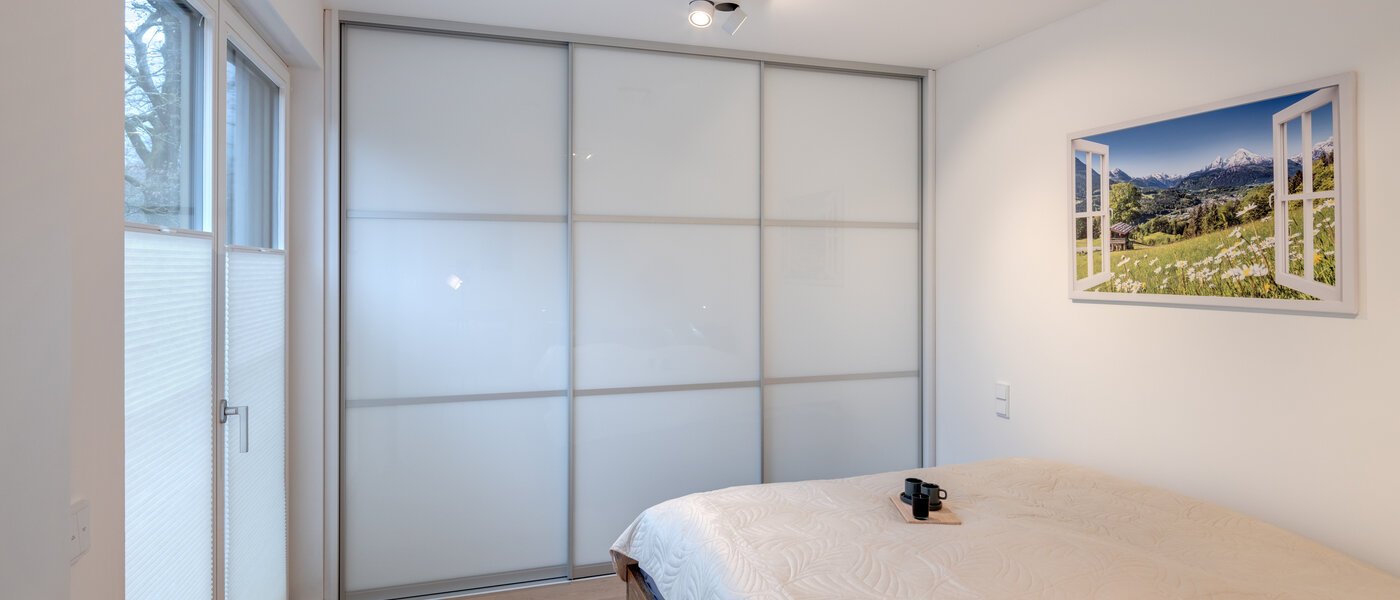 квартира München Harlaching 01 спальная комната 14313