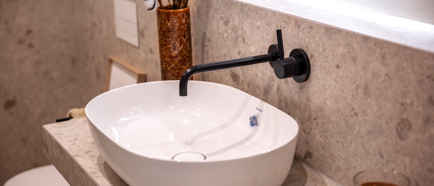 двухэтажная квартира München Glockenbachviertel 02 ванная комната 14318