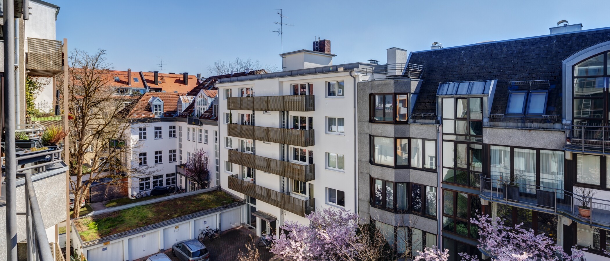 двухэтажная квартира München Glockenbachviertel 02 вид из окна 14319