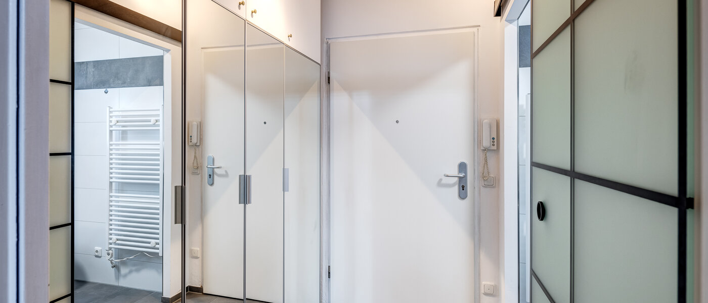 квартира München Milbertshofen 01 коридор 14324