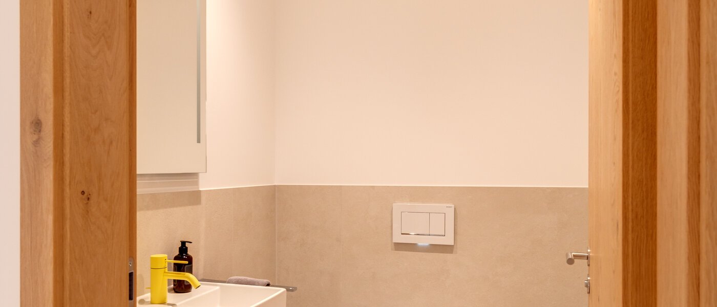 квартира Rottach-Egern 01 гостевой туалет 14327