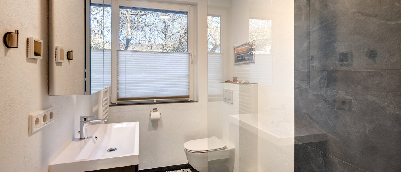 Таун-хаус Gmund am Tegernsee 01 ванная комната 14329