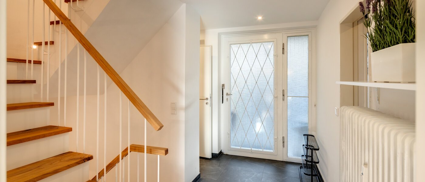 Таун-хаус Gmund am Tegernsee 01 коридор 14329