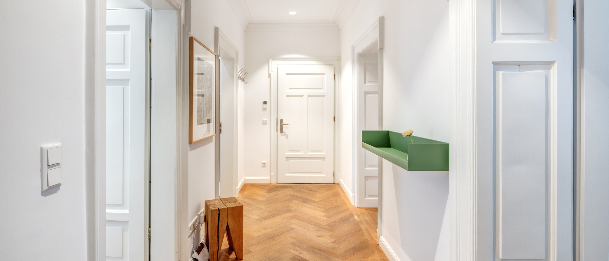 квартира München Neuhausen 01 коридор 14340