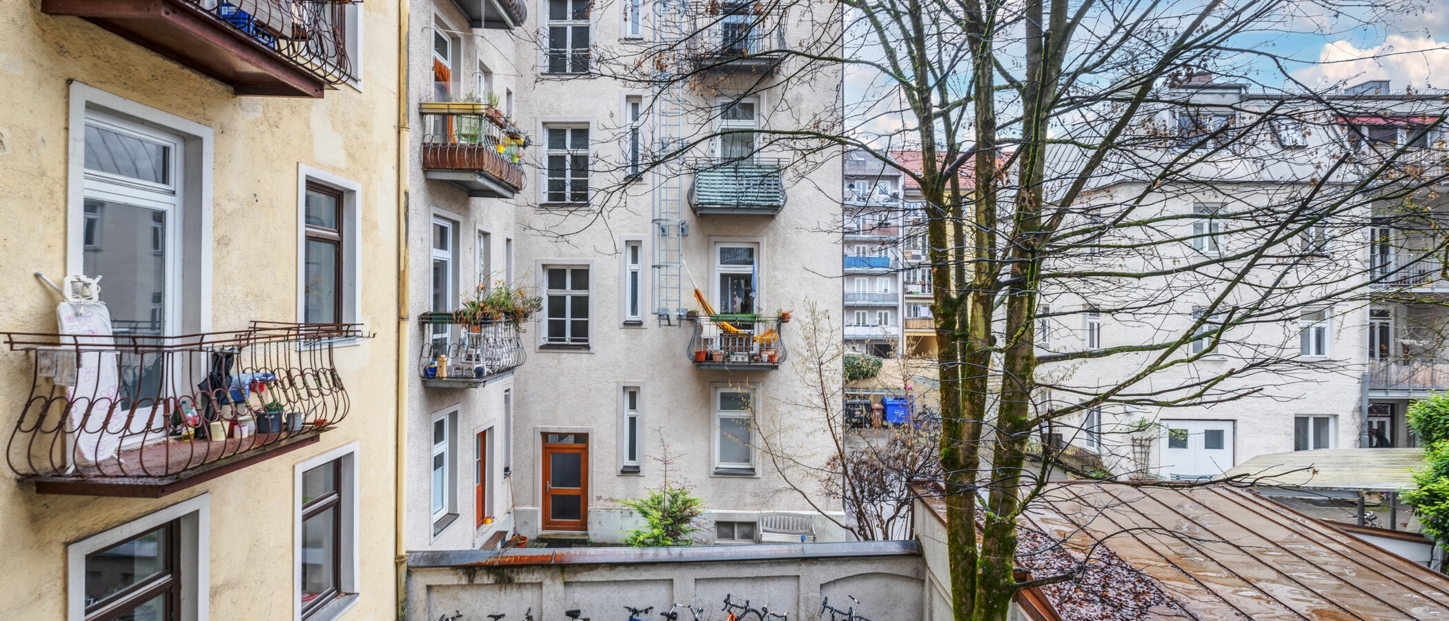 квартира München Neuhausen 01 вид из окна 14340