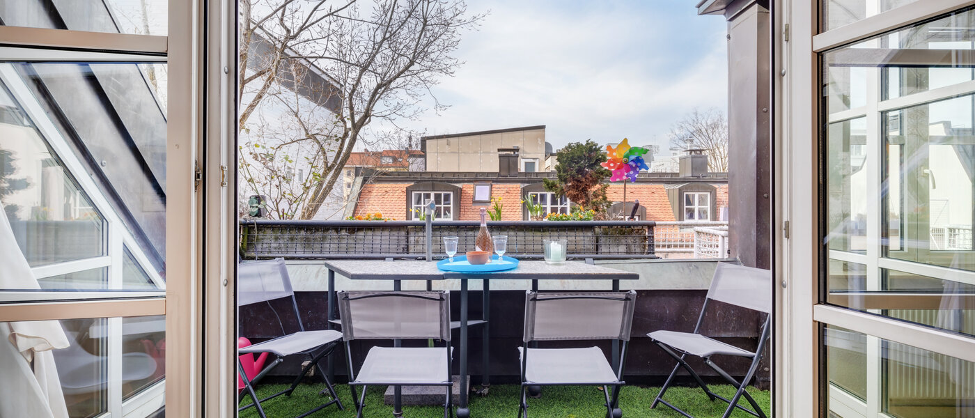 квартира München Maxvorstadt 01 балкон 14358