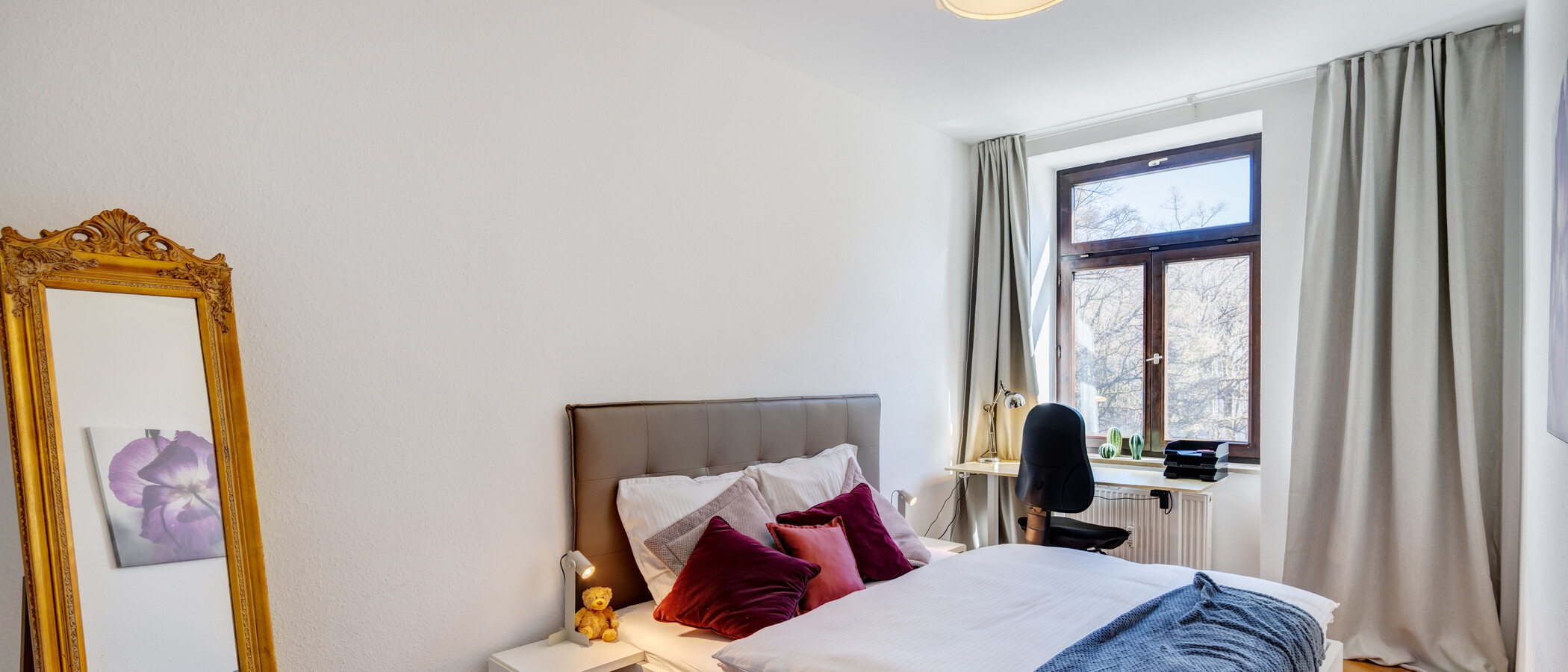 квартира München Au-Haidhausen 01 спальная комната 14379