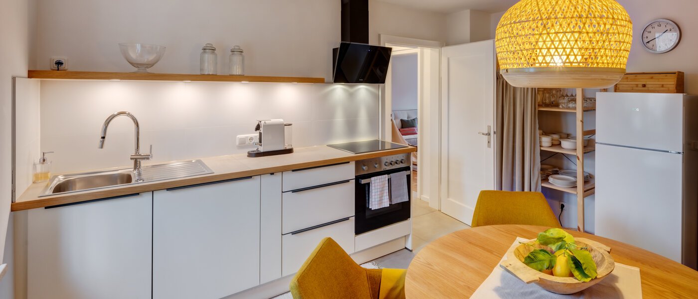 квартира München Bogenhausen 01 кухня 14390