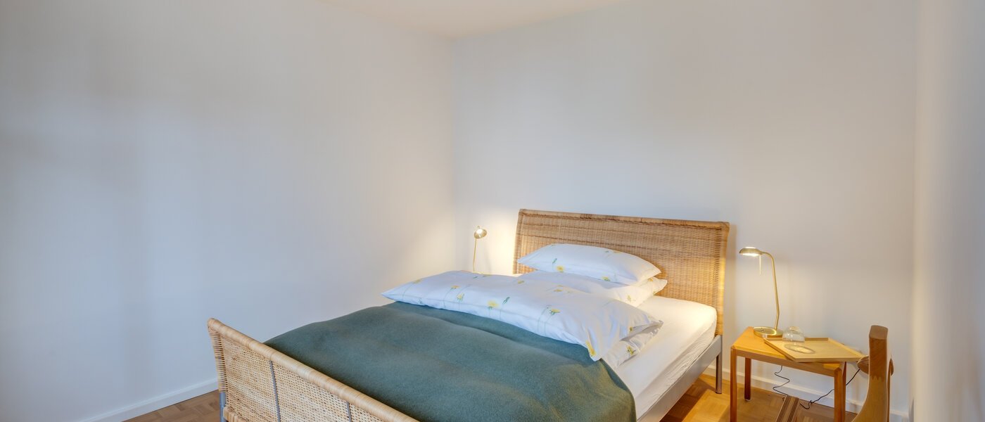 квартира München Bogenhausen 01 спальная комната 14390