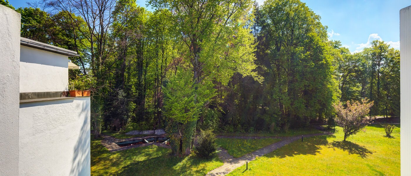 мансардная квартира München Solln 02 вид из окна 14396