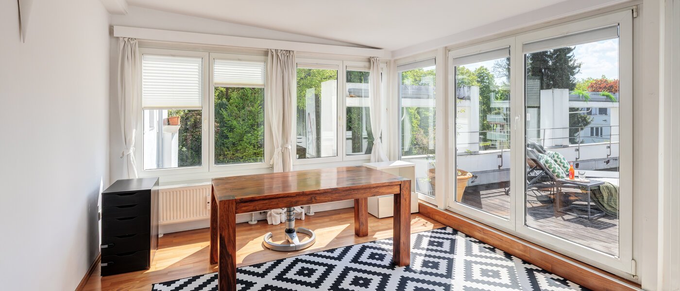 мансардная квартира München Solln 01 рабочий кабинет 14396