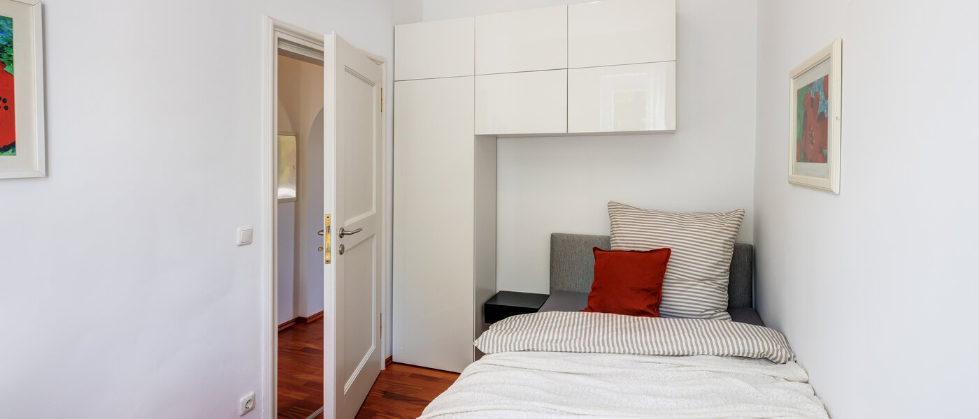 мансардная квартира München Solln 01 2-я спальная комната 14396