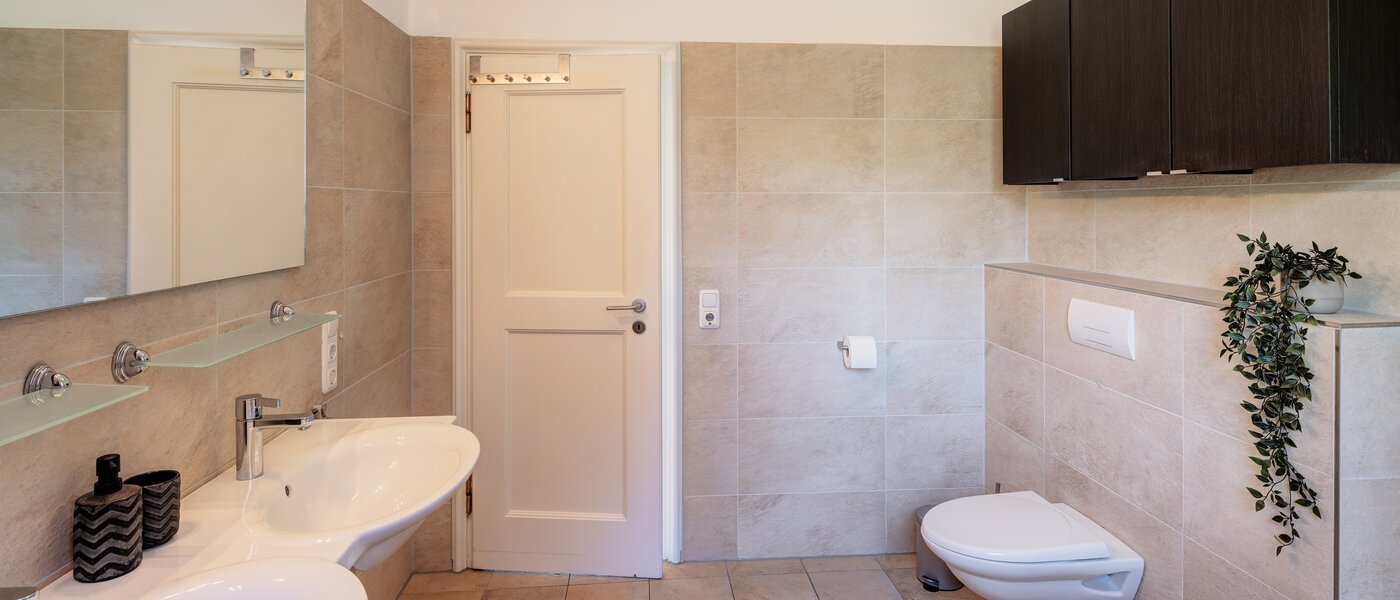 мансардная квартира München Solln 04 1-я ванная комната 14396